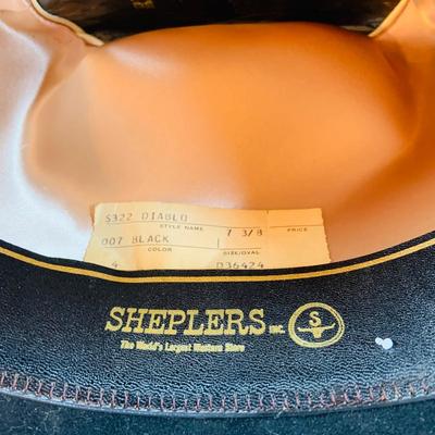LOT308: Sheplers Stagecoach Black Diablo Style Westen Cowboy Hat with Box