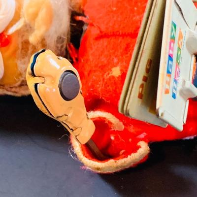 LOT 311: Vintage Mechanical Wind-up Toy Santas