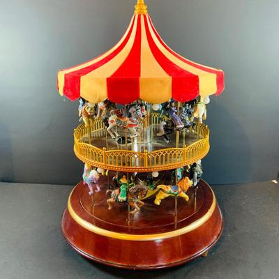LOT 315: Mr Christmas Anitmated Musical Double Decker Carousel with Box