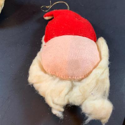 LOT 319: Vintage Rushton Style Santa, Dankin Dream Pet Reindeer and More