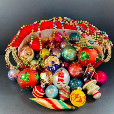 LOT 351: Vintage Collection of Vintage Christmas Glass Bulbs, Ornaments and Beads