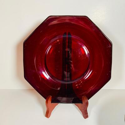 LOT 362: Assortment of Art Glass Pieces Including Ruby Red Glass Plate, Windsor Blue Carinval Glass Covered Dish, Gold Trimmed Milk Glass...
