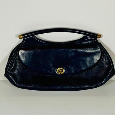 LOT363: Collection of Vintage Handbags, Scarfs and Hankies