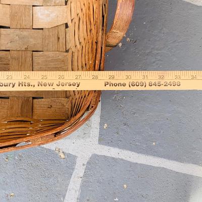 LOT 364: Collection of Primitive Baskets, Arts & Crafts Country Rush Footstool, Primitive Broom and Rug Beaters