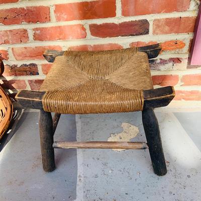 LOT 364: Collection of Primitive Baskets, Arts & Crafts Country Rush Footstool, Primitive Broom and Rug Beaters