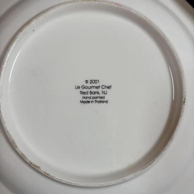 LOT 407: Hand Painted Le Gourmet Chef Gingerbread Man Plates (4), 2006 Hummel Ornament, Pfaltzgraff Winter Berry Platter, Ceramic Santa...