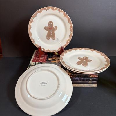 LOT 407: Hand Painted Le Gourmet Chef Gingerbread Man Plates (4), 2006 Hummel Ornament, Pfaltzgraff Winter Berry Platter, Ceramic Santa...