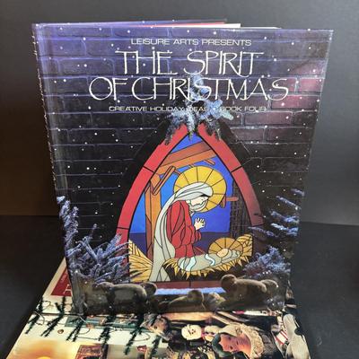 LOT 407: Hand Painted Le Gourmet Chef Gingerbread Man Plates (4), 2006 Hummel Ornament, Pfaltzgraff Winter Berry Platter, Ceramic Santa...