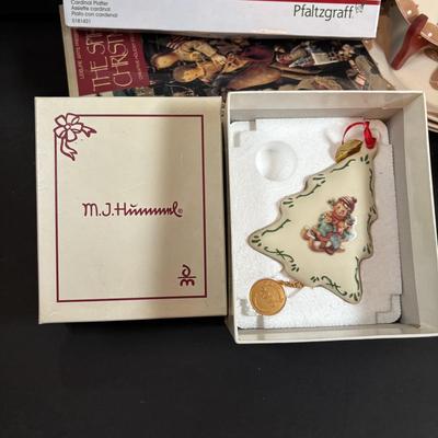 LOT 407: Hand Painted Le Gourmet Chef Gingerbread Man Plates (4), 2006 Hummel Ornament, Pfaltzgraff Winter Berry Platter, Ceramic Santa...