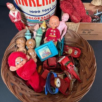 LOT 414: Vintage Toy Collection: Mattel Fanner Gun, Marx Toy Gun, 1953 Kaysam Latex Dog, Sweet Pea Doll, Tinker Toys & More