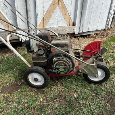 LOT 2: Little Wonder Deluxe Petrol Edge Trimmer