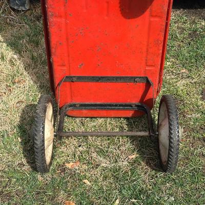 LOT 3S: Vintage Hamilton Greyhound Wagon & Step2 Wagon