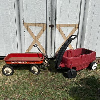 LOT 3S: Vintage Hamilton Greyhound Wagon & Step2 Wagon