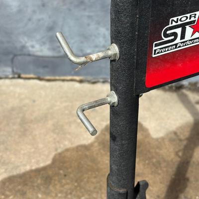 LOT 7S2: North Star Pressure Washer