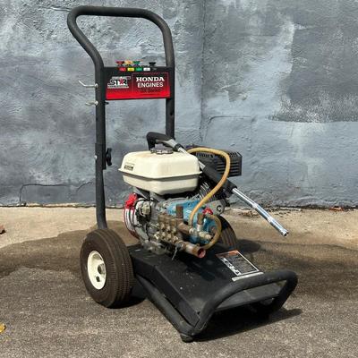 LOT 7S2: North Star Pressure Washer