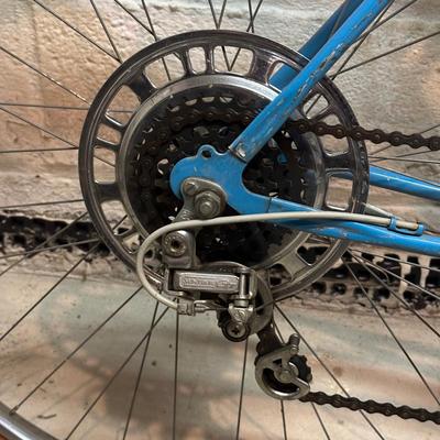 LOT 10B: Vintage Columbia Bicycle