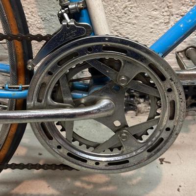 LOT 10B: Vintage Columbia Bicycle