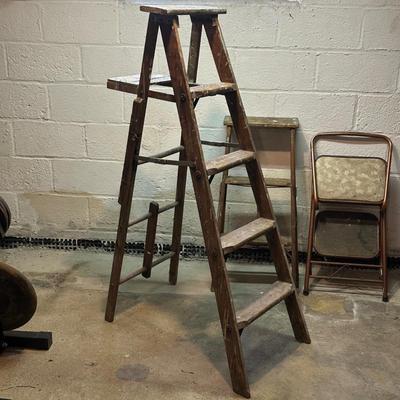 LOT 12B: Step Ladders