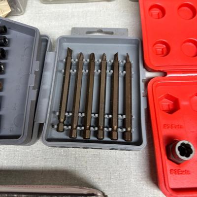 LOT 14B: Collection Of Hardware, Bits & More