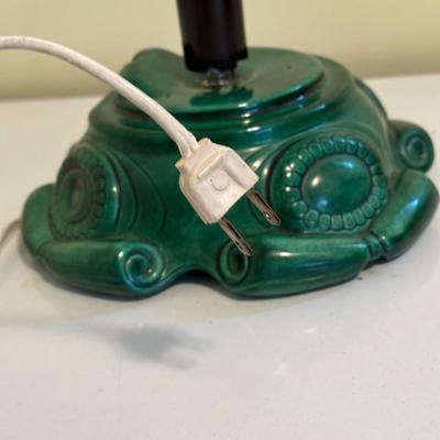 LOT 19K: Vintage Atlantic Mold 16” Ceramic Christmas Tree