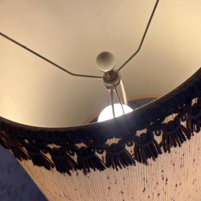 LOT 22Y: Vintage Glass & Brass Table Lamp Side Table