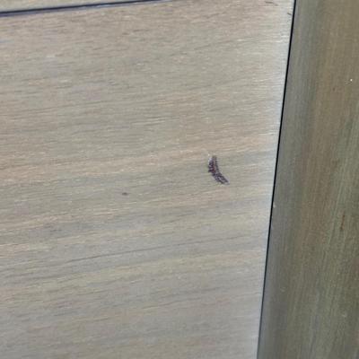 LOT 25Y: J.B. Van Sciver Co 5 Drawer Dresser