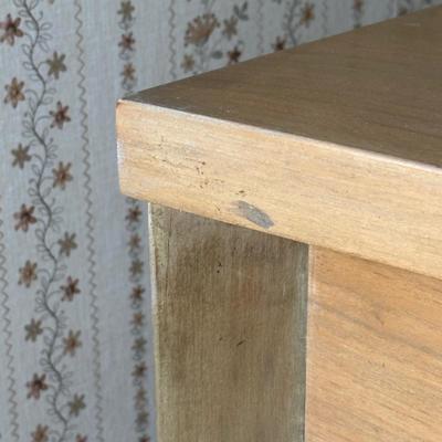 LOT 27Y: J.B. Van Sciver Co 3 Drawer Dresser