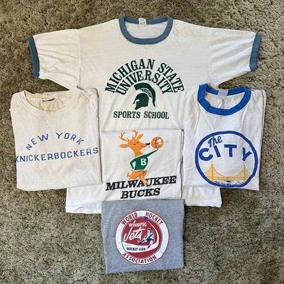 LOT 31Y: Vintage T-Shirts
