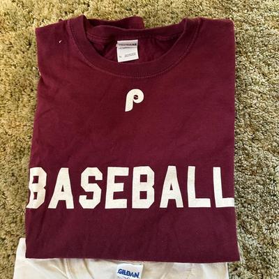 LOT 36Y: Philadelphia Phillies T-Shirt Collection