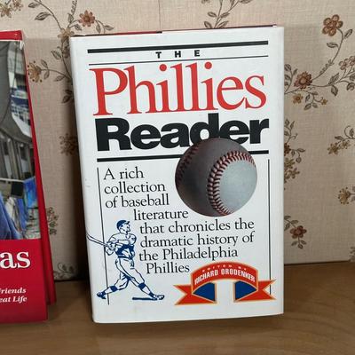 LOT 38Y Collection Of Baseball Themed Books