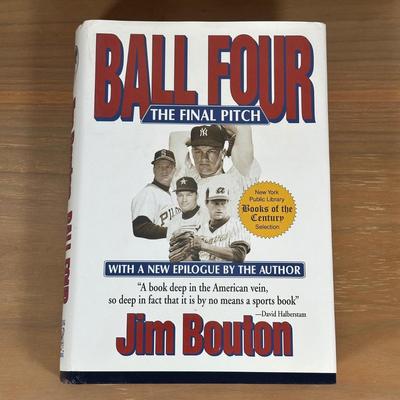 LOT 38Y Collection Of Baseball Themed Books
