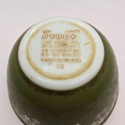 LOT 42K: Vintage Pyrex Crazy Daisy Spring Blossom Mixing Bowl Set & Pyrex Glass Atomic Sunburst Carafe Pitcher