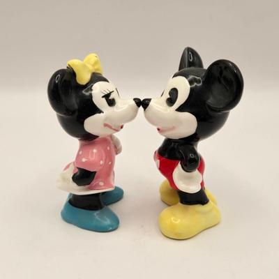 LOT 50K: 1980s Minnie and Mickey Figures