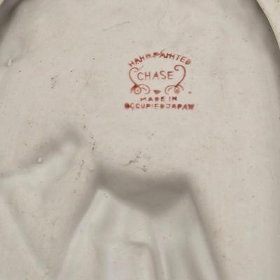 LOT 52K: Pair of Occupied Japan Wall Plaques