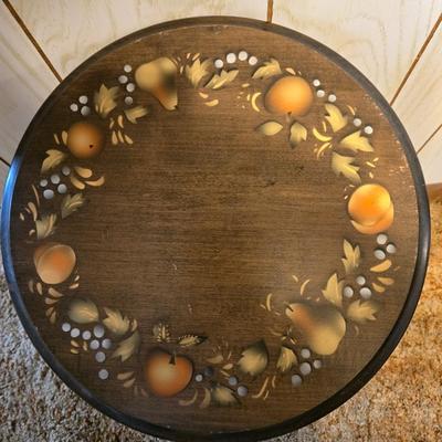 LOT 65K: Antique Maple Flip Table