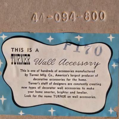 LOT 68K: Vintage Homco Diamond Wall Plaques, Mirror and 2 Side Plaques, and 2 Candle Sconces