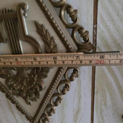 LOT 68K: Vintage Homco Diamond Wall Plaques, Mirror and 2 Side Plaques, and 2 Candle Sconces