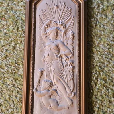 LOT 68K: Vintage Homco Diamond Wall Plaques, Mirror and 2 Side Plaques, and 2 Candle Sconces