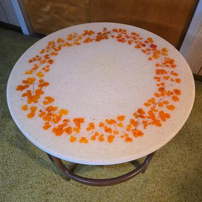LOT 76X: MCM Dimensional Plastics Corp. Glamourama End Table From J.B. Van Sciver Co.