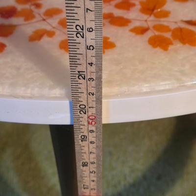 LOT 76X: MCM Dimensional Plastics Corp. Glamourama End Table From J.B. Van Sciver Co.