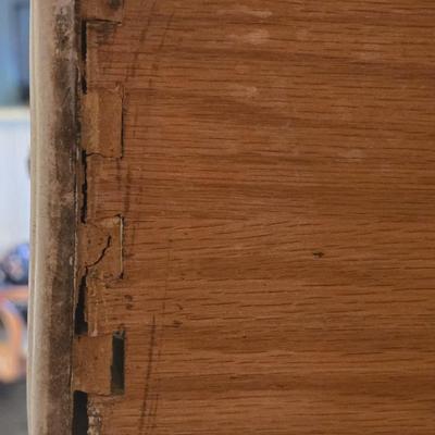 LOT 79D: French Provincial Chest of Drawers