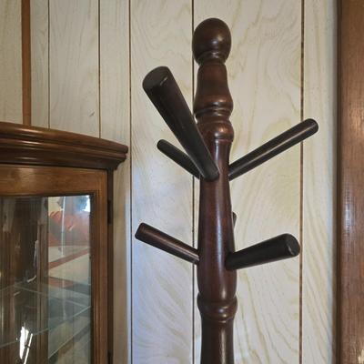 LOT 80D: Corner Curio Cabinet and Coat Tree