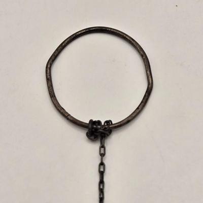 LOT 88J: Sterling Silver Victorian Pillbox on Chain & Sterling Silver Miniature Rosary