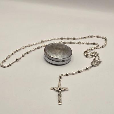 LOT 93J: Creed Sterling Silver Rosary in Case - 23.8 Grams