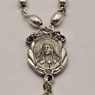 LOT 93J: Creed Sterling Silver Rosary in Case - 23.8 Grams