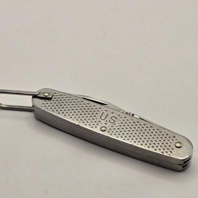 LOT 96J: Collection of Pocket Knives