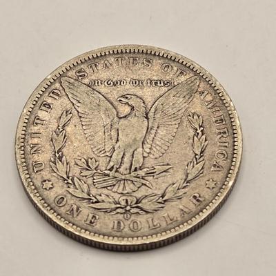 LOT 102J: Morgan Silver Dollars/ 1882-O, 1886-O, 1886 No Mark/ Philadelphia