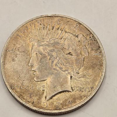 LOT 103J: Silver Peace Dollars/ 1924, & 2 1925 No Mint Mark/ Philadelphia