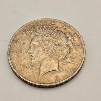 LOT 105J: Three 1923 Silver Peace Dollars / No Mint Mark Philadelphia