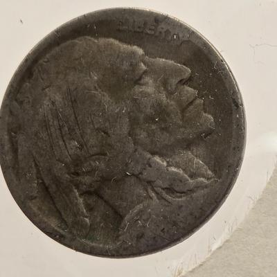 LOT 110J: U.S. Coins Including Silver Quarter, Dimes, 1945 Nickel and Non-Silver Nickels